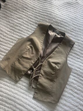 Emerson Lane Olive-Khaki Tone Tie-Front Vest